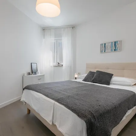 Silver Sea Apartment Makarska